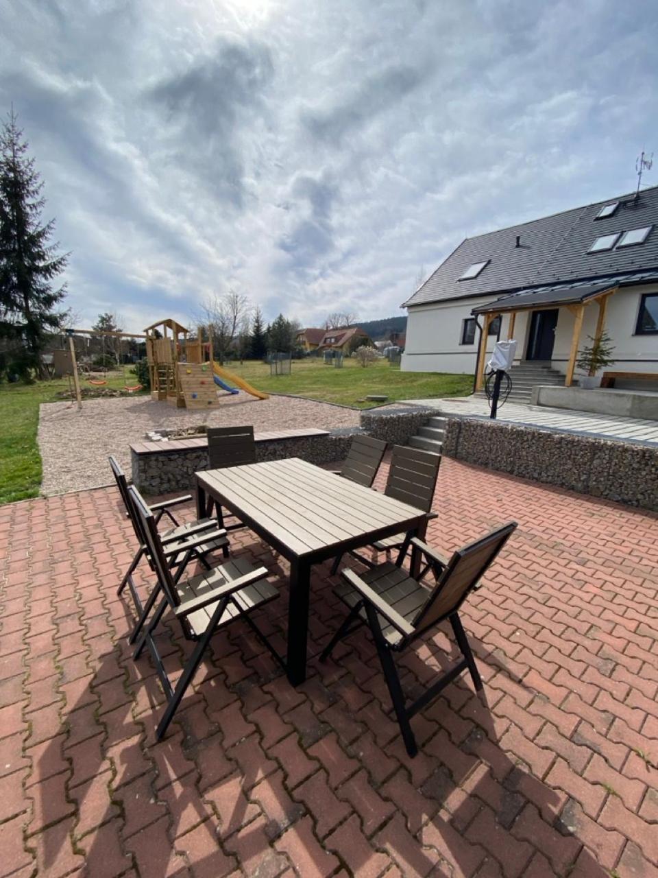 Sanky Apartmany Liberec Exterior photo